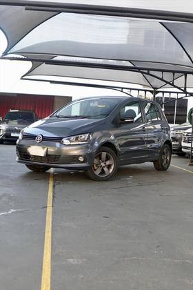 VOLKSWAGEN FOX 1.6 MSI TOTAL FLEX CONNECT 4P MANUAL VOLKSWAGEN FOX 1.6 MSI TOTAL FLEX CONNECT 4P MANUAL